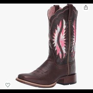 ARIAT Women's Solana Venttek Western Boot size 9.5